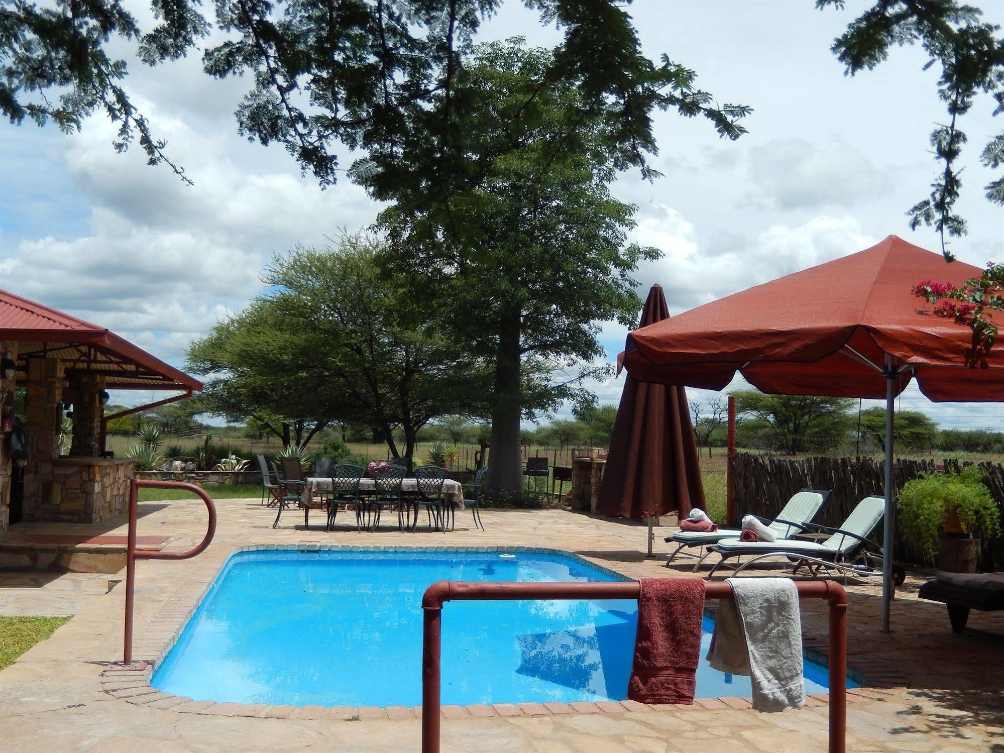 Dornhuegel Guestfarm Hotel Grootfontein Kültér fotó