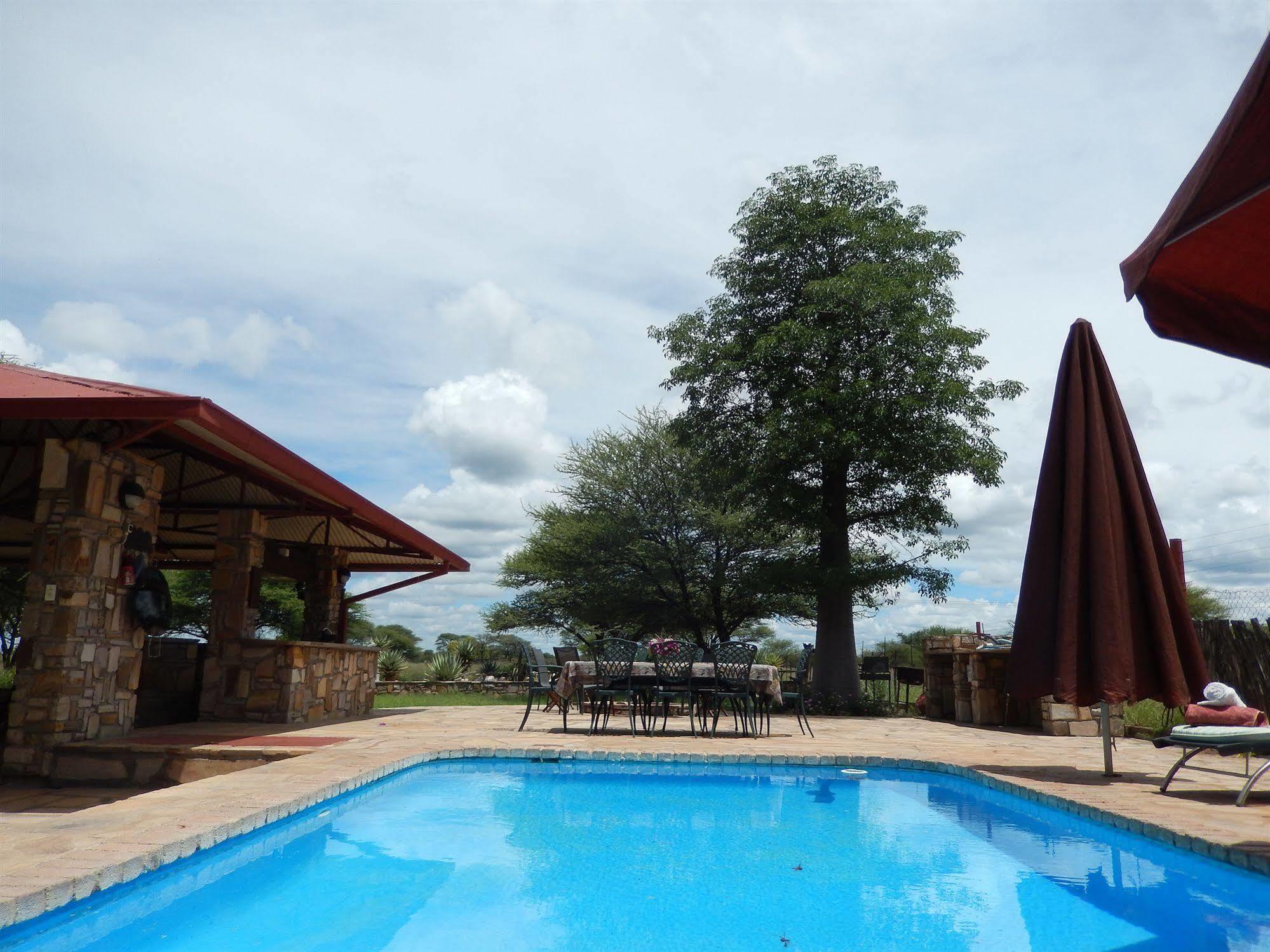 Dornhuegel Guestfarm Hotel Grootfontein Kültér fotó