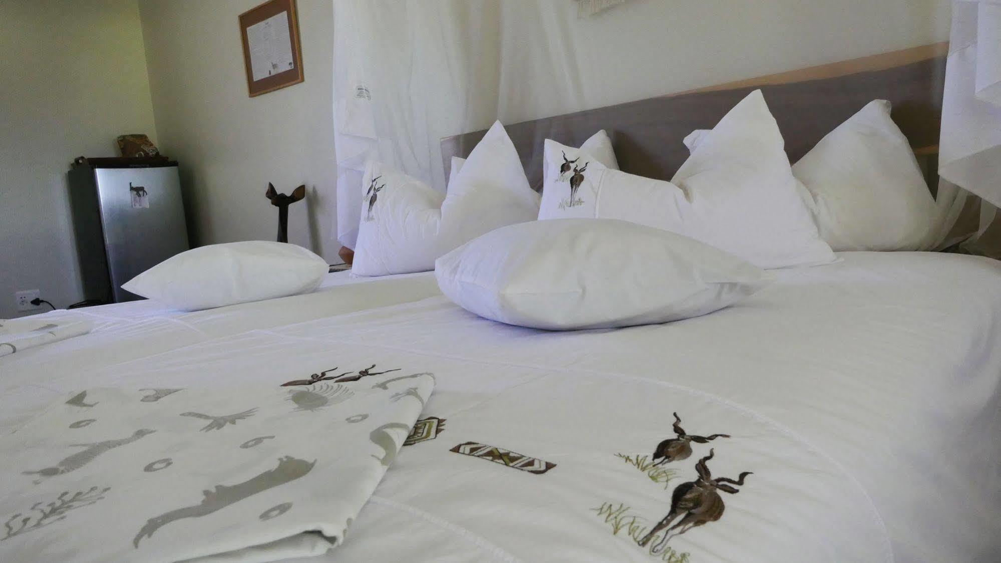 Dornhuegel Guestfarm Hotel Grootfontein Kültér fotó